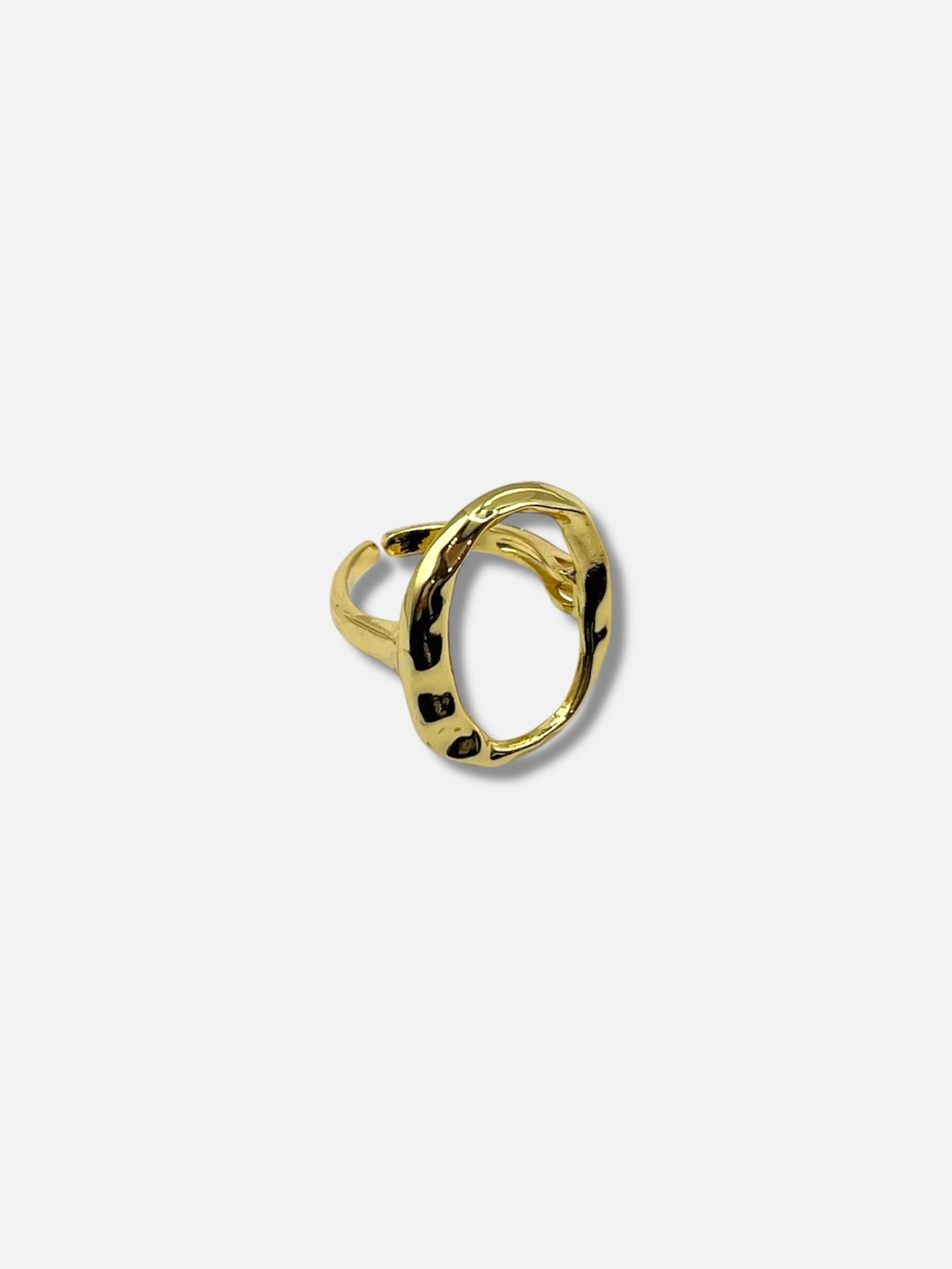 Anillo dorado.