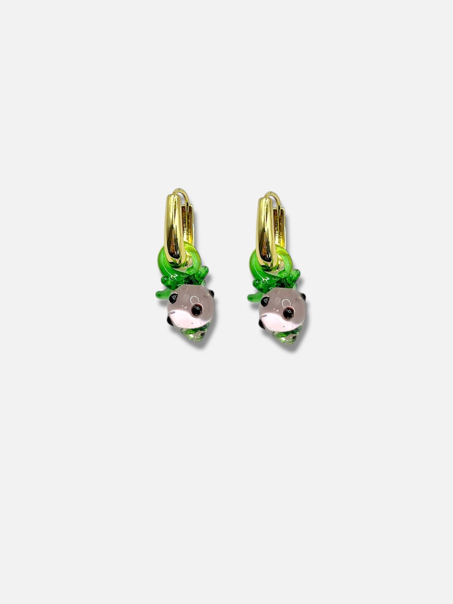 Aretes strawberry.