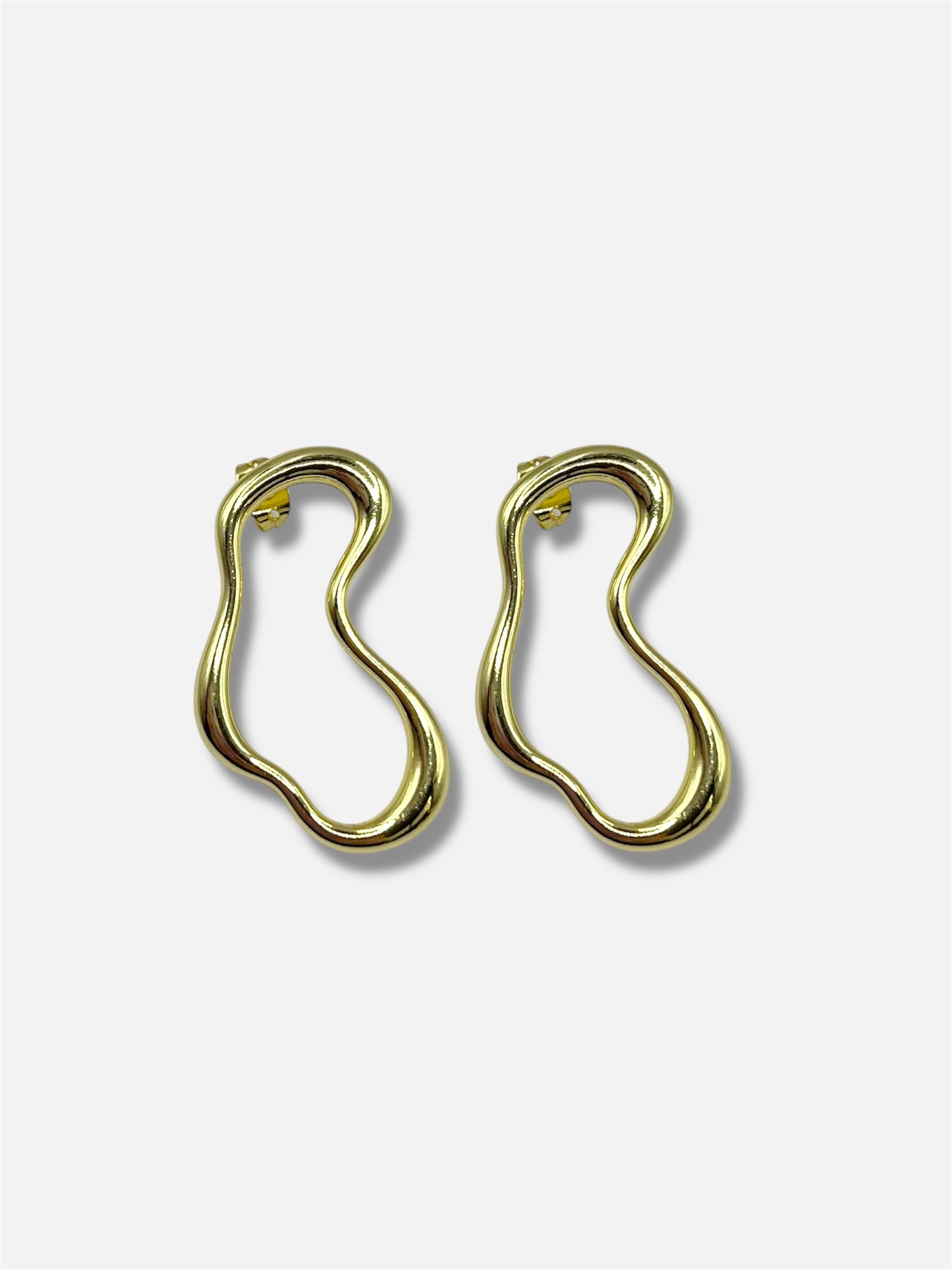 Aretes dorados
