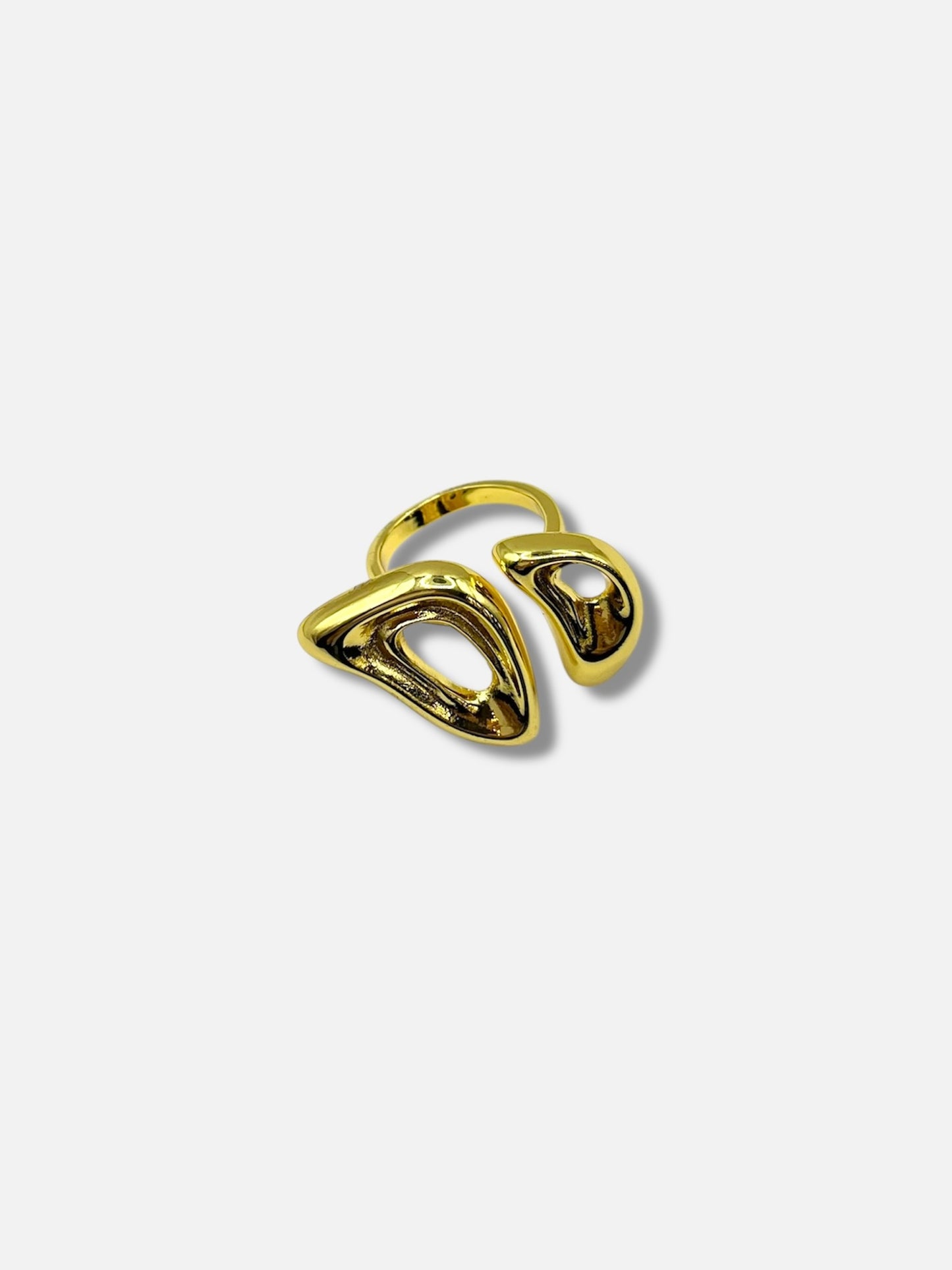 Anillo dorado.