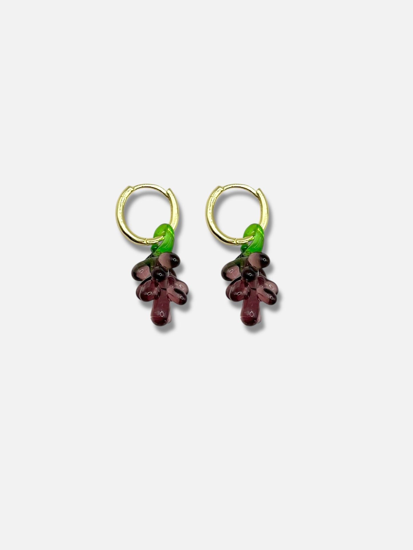 Aretes uva.