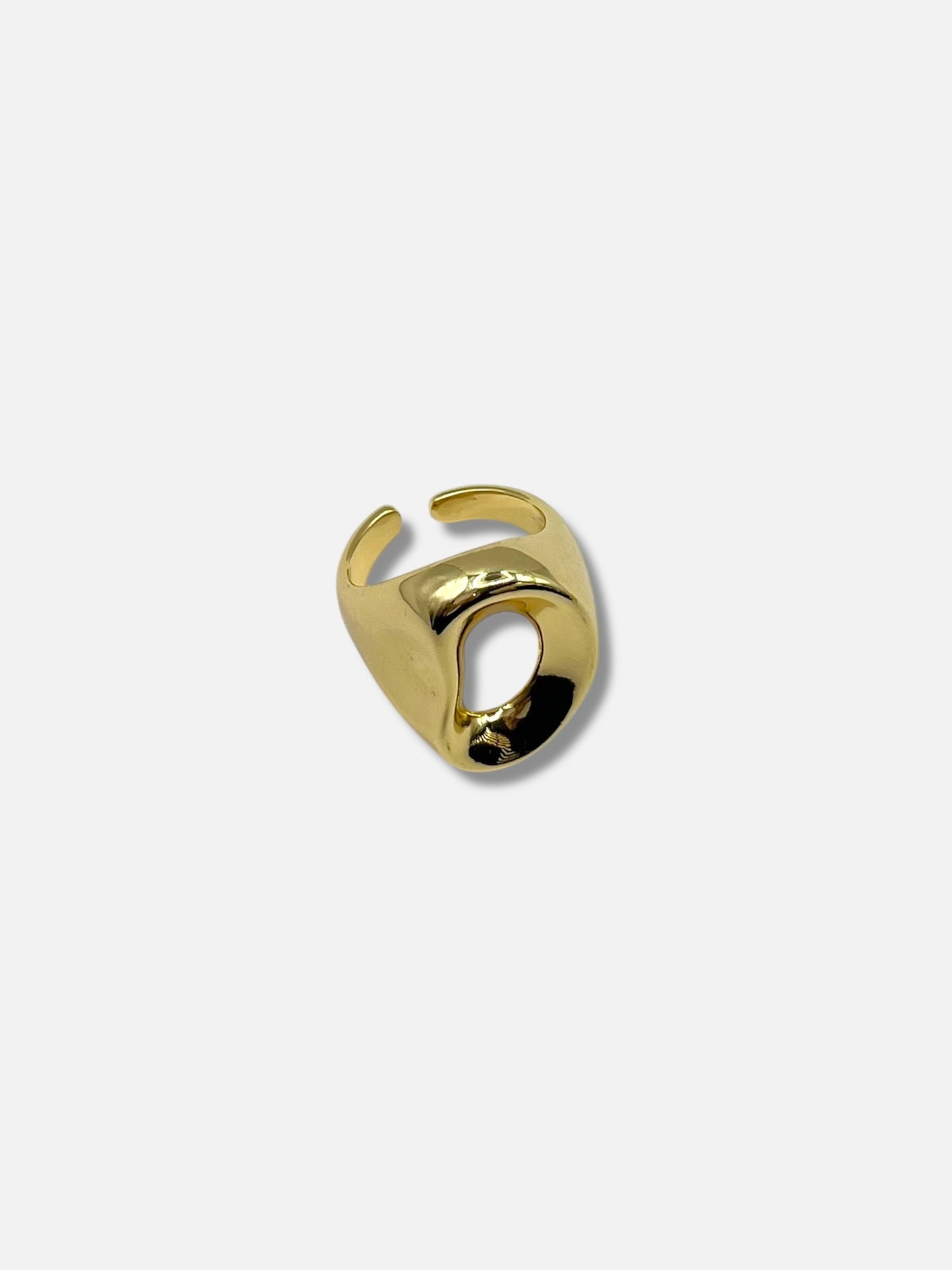 Anillo dorado.