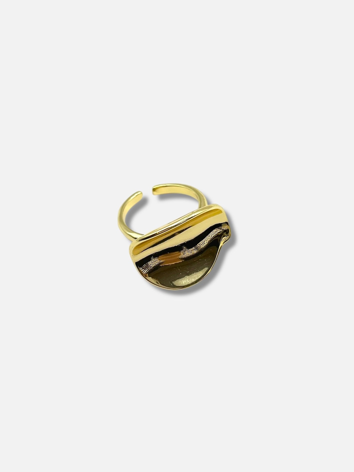 Anillo dorado.