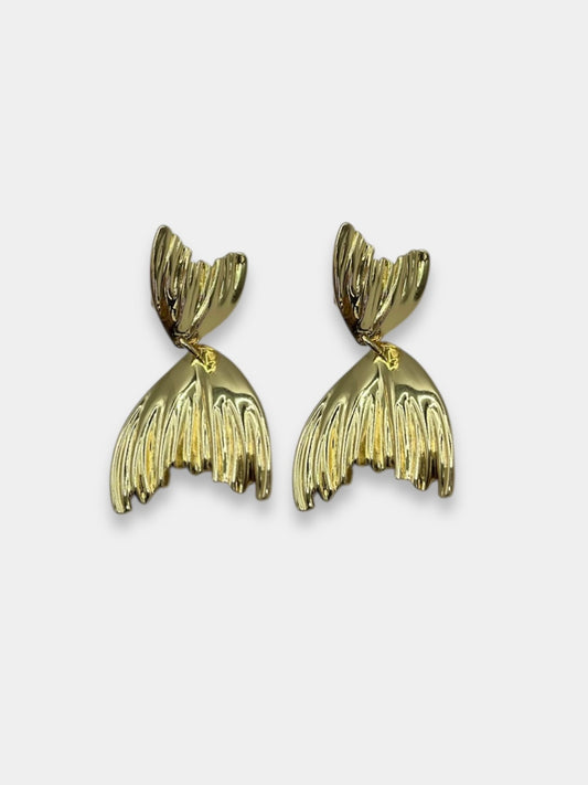 Aretes dorados