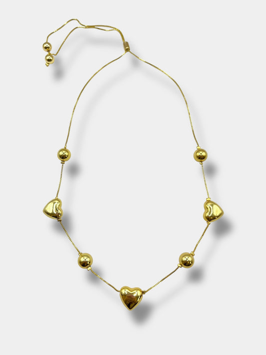 Collar corazones.