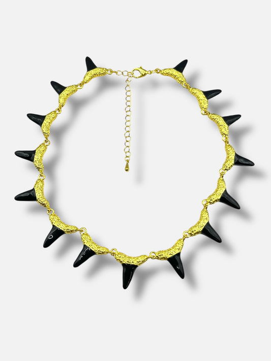 Collar dorado